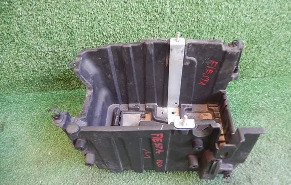 Battery box tray