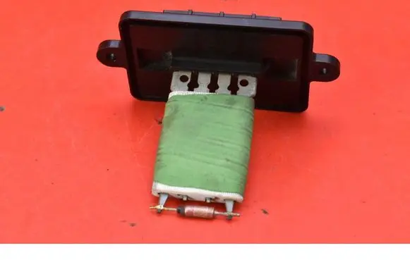 Dacia Sandero Heater blower motor/fan resistor 