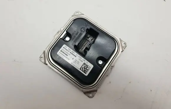 Renault Master III LED ballast control module 260556623R A2C906658030 80279172203