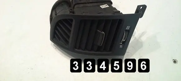 Hyundai Santa Fe Dash center air vent grill 97490-2b900