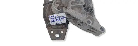Renault Laguna III Engine mount bracket 112105736R 112100004R 20DCI