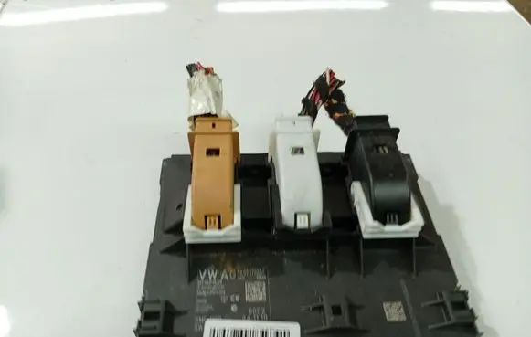 Volkswagen Sharan Comfort/convenience module 5K0937084F