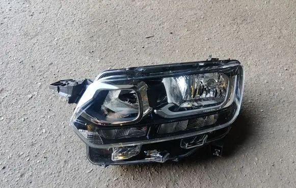 Citroen Berlingo Headlight/headlamp 9816824880