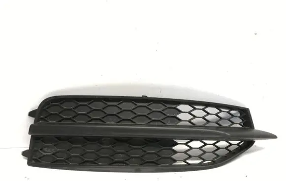 Audi A7 S7 4G Front bumper lower grill 4G8807682B 4G8807682D