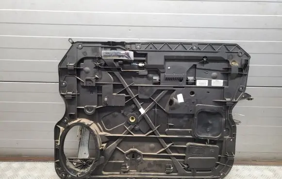 Dodge RAM Front window lifting mechanism without motor