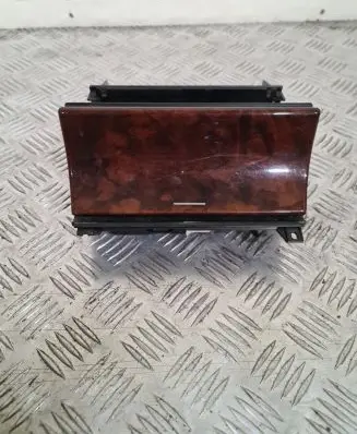 Ashtray (front)