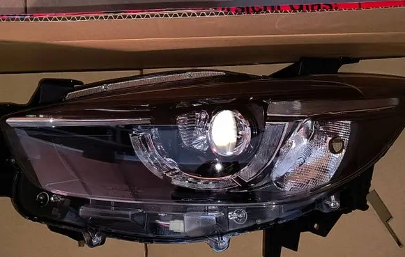 Mazda CX-5 Headlight/headlamp KA1F51041J