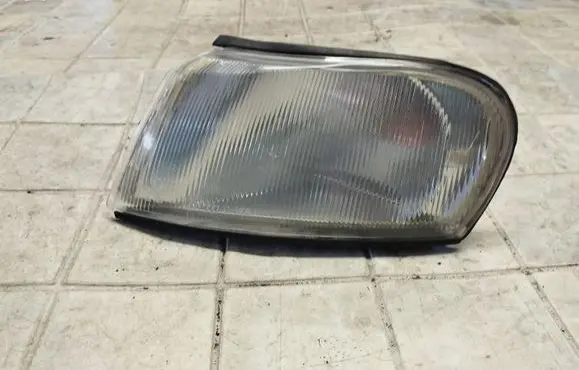 Opel Vectra B Front indicator light 183404B