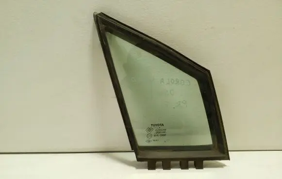 Toyota Corolla Verso AR10 Front door vent window glass four-door 