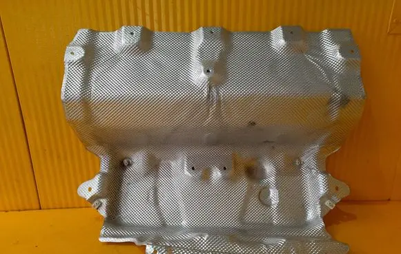 Exhaust heat shield