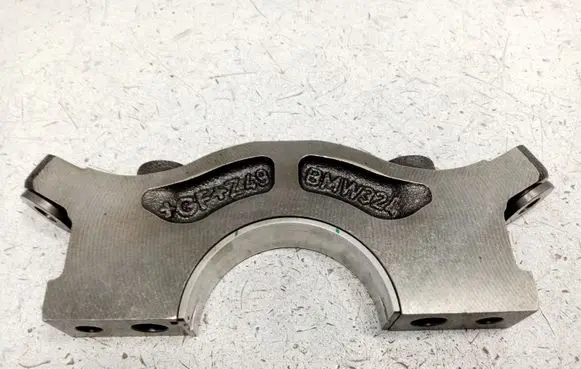 BMW 5 F10 F11 Crankshaft Holder 