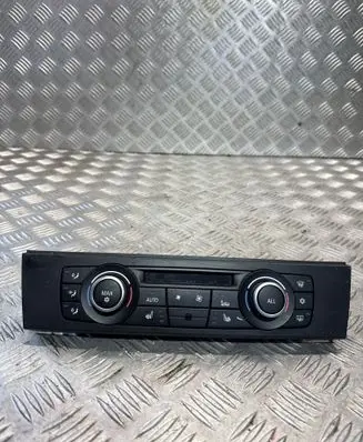 BMW 3 E90 E91 Climate control unit 9242409
