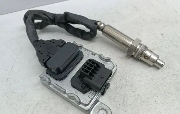Mercedes-Benz E W213 Lambda probe sensor A0009058011 0009058011 A3C0105750001
