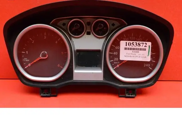 Ford Focus C-MAX Speedometer (instrument cluster) 8V4T10849GF