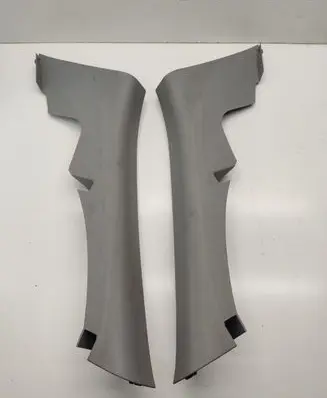 Chrysler 300 - 300C (C) pillar trim 0UM51XDBAF 0UM50XDBAF