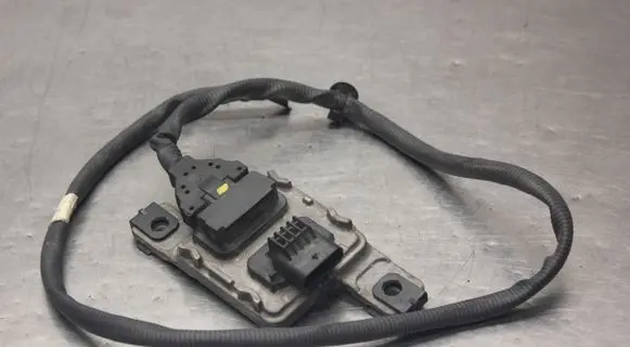 Volkswagen Caddy Lambda probe sensor A2C3983170002 04L907805AS