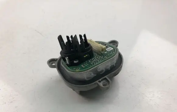 Audi A4 S4 B9 8W Xenon control unit/module 1308310483C3