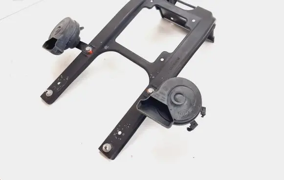 Mercedes-Benz GL X164 Top upper radiator support slam panel A0065422520 A0065424220