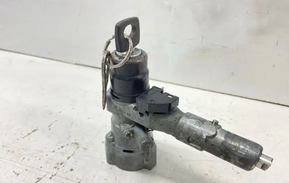 Mercedes-Benz E W124 Ignition lock A1244623530 1244623530 A1244600304