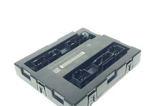 Audi A4 S4 B8 8K Comfort/convenience module 8K0907064DP 8K0907064 5DK009918
