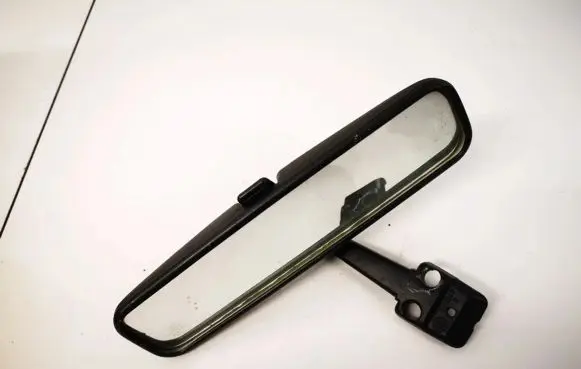 Subaru Legacy Rear view mirror (interior) e10110100