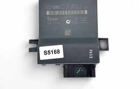 Audi A6 S6 C6 4F Gateway control module 4F0907468D 4F0910468A