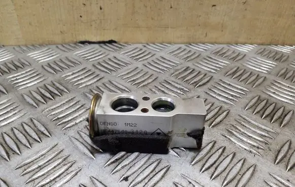 Jaguar XJL Air conditioning (A/C) expansion valve MF447500312