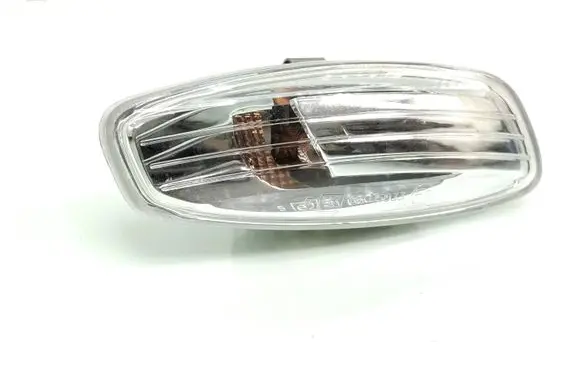 Peugeot 207 Front fender indicator light 9680005080 E20105033