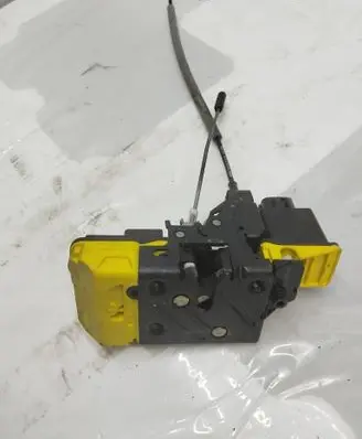 Volvo S70 V70 V70 XC Rear door lock