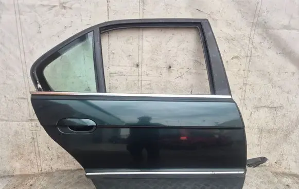 BMW 7 E38 Rear door