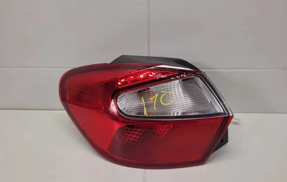 Hyundai i10 Rear/tail lights 92401-K7000