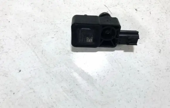 Opel Insignia A Airbag deployment crash/impact sensor 13502341 5wk44410
