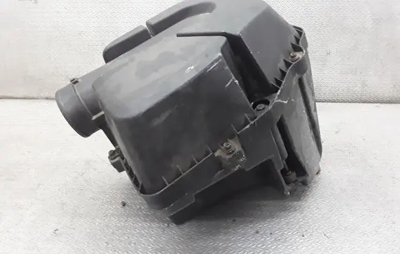 Honda Stream Air filter box