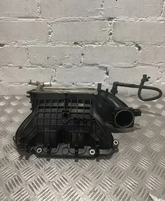 Volkswagen Golf VI Intake manifold 03C129711AD 10112009 ZSB709AH