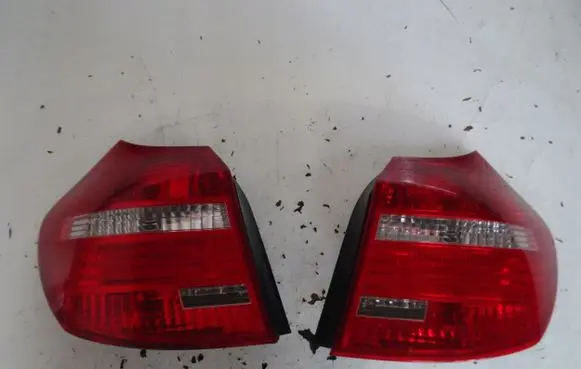 BMW 1 E81 E87 Tailgate rear/tail lights