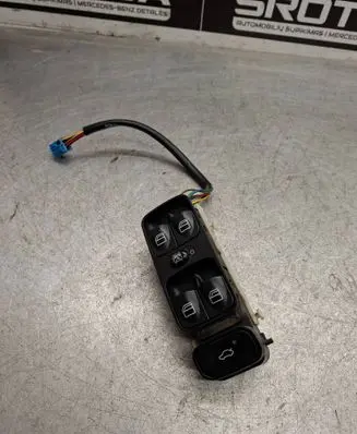 Mercedes-Benz C W203 Electric window control switch A2038210679