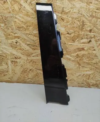 KIA Sorento Front door glass trim molding 82260C5000
