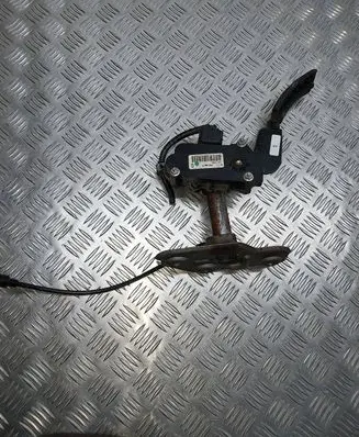 Nissan Murano Z50 Accelerator throttle pedal 180020A100 04014E88G