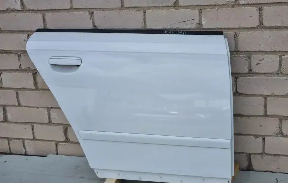 Seat Exeo (3R) Rear door