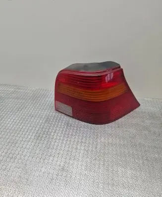 Volkswagen Golf IV Rear/tail lights 1J6945096Q 67736982