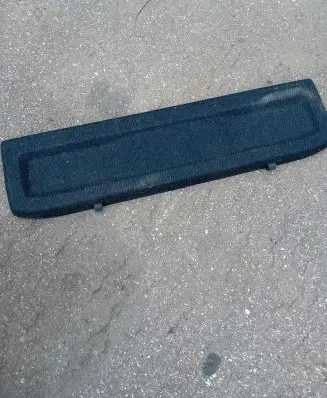 Suzuki Swift I Parcel shelf