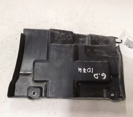 Hyundai Santa Fe Rear bumper mounting bracket 866182B000