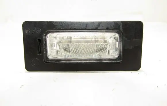 Audi A5 8T 8F Number plate light 8t0943021