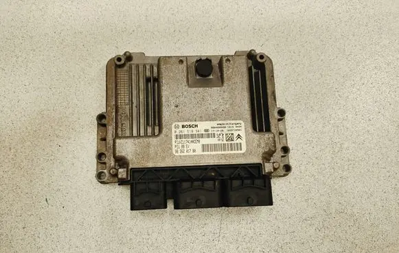 Peugeot Partner Engine control unit/module 0261S19341 9826201780 9804809480