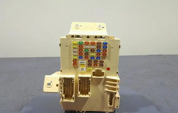 Hyundai i40 Fuse box set 91950-3Z011