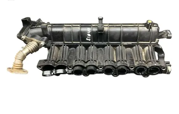 KIA Carens III Intake manifold