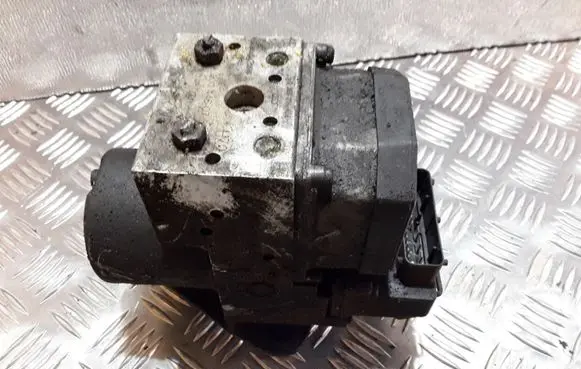 Volkswagen II LT ABS Pump 0273004311 0265220488