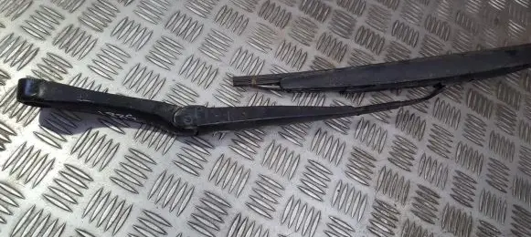 Seat Alhambra (Mk1) Front wiper blade arm 12760919