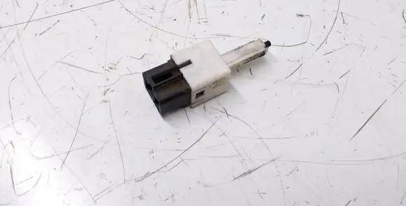 Honda CR-V Brake pedal sensor switch M28983