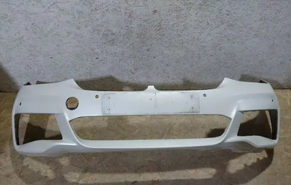 BMW 6 G32 Gran Turismo Front bumper 6118060703 27025689
